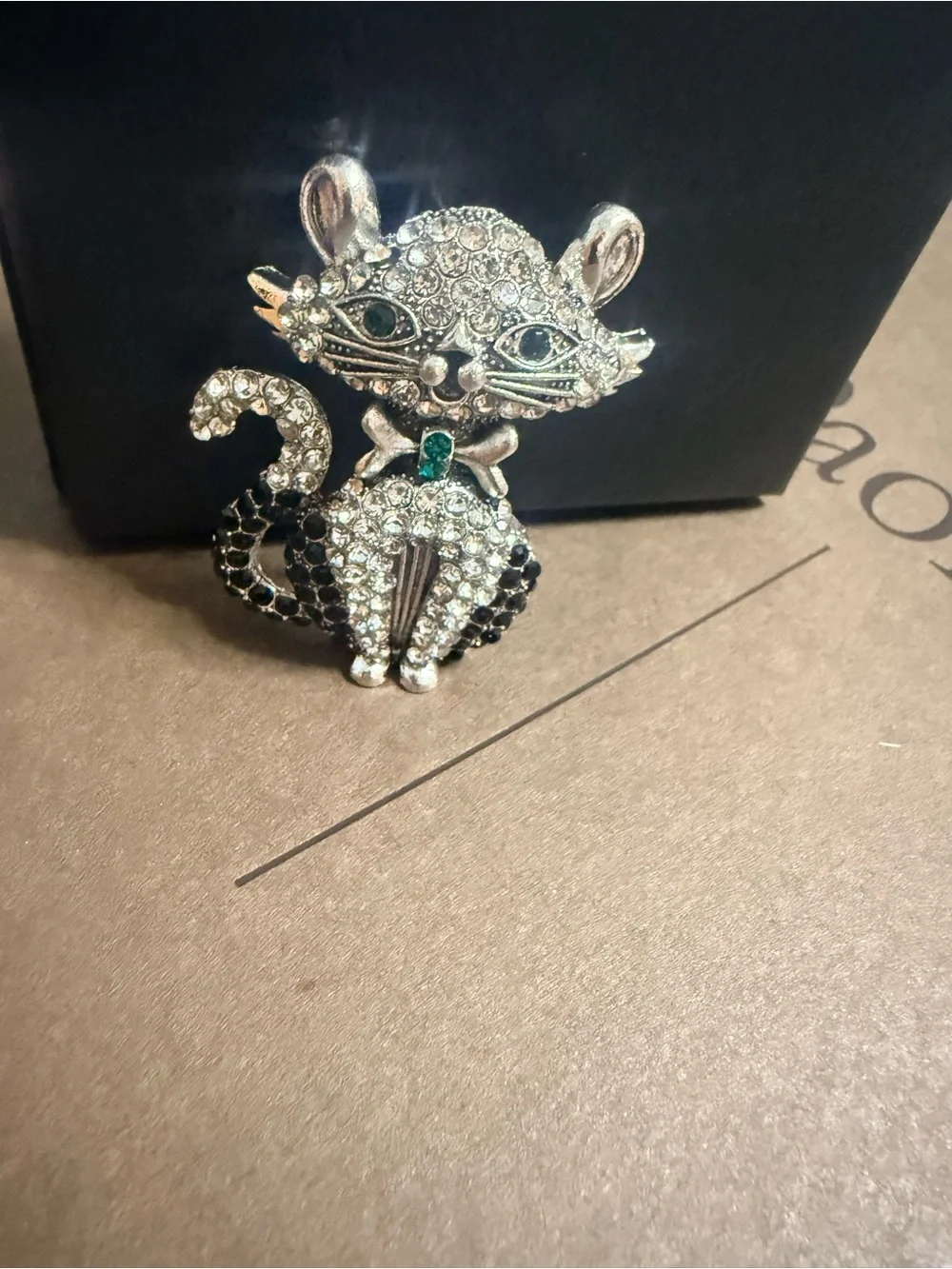 The Dapper Crystal Cat Brooch Pin - Silver and Black